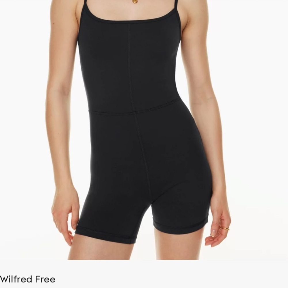 NWT Aritzia Wilfred Free Black Divinity Romper, Sz M